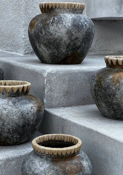 Die stilvolle Vase – Antikgrau – S