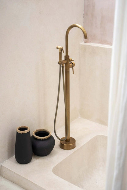 Die Styly Vase - Schwarz Natur - S