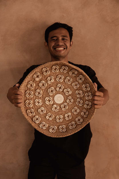 The Caribe Shell Plate - Natural White - M_40