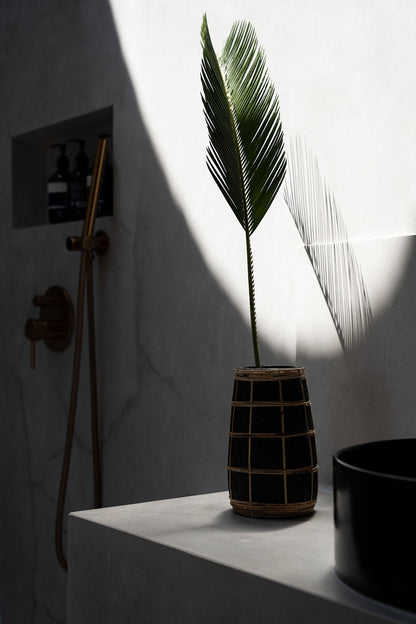 The Cutie Vase - Schwarz Natur - S