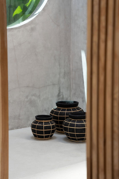 Die Belly Vase - Schwarz Natur - L