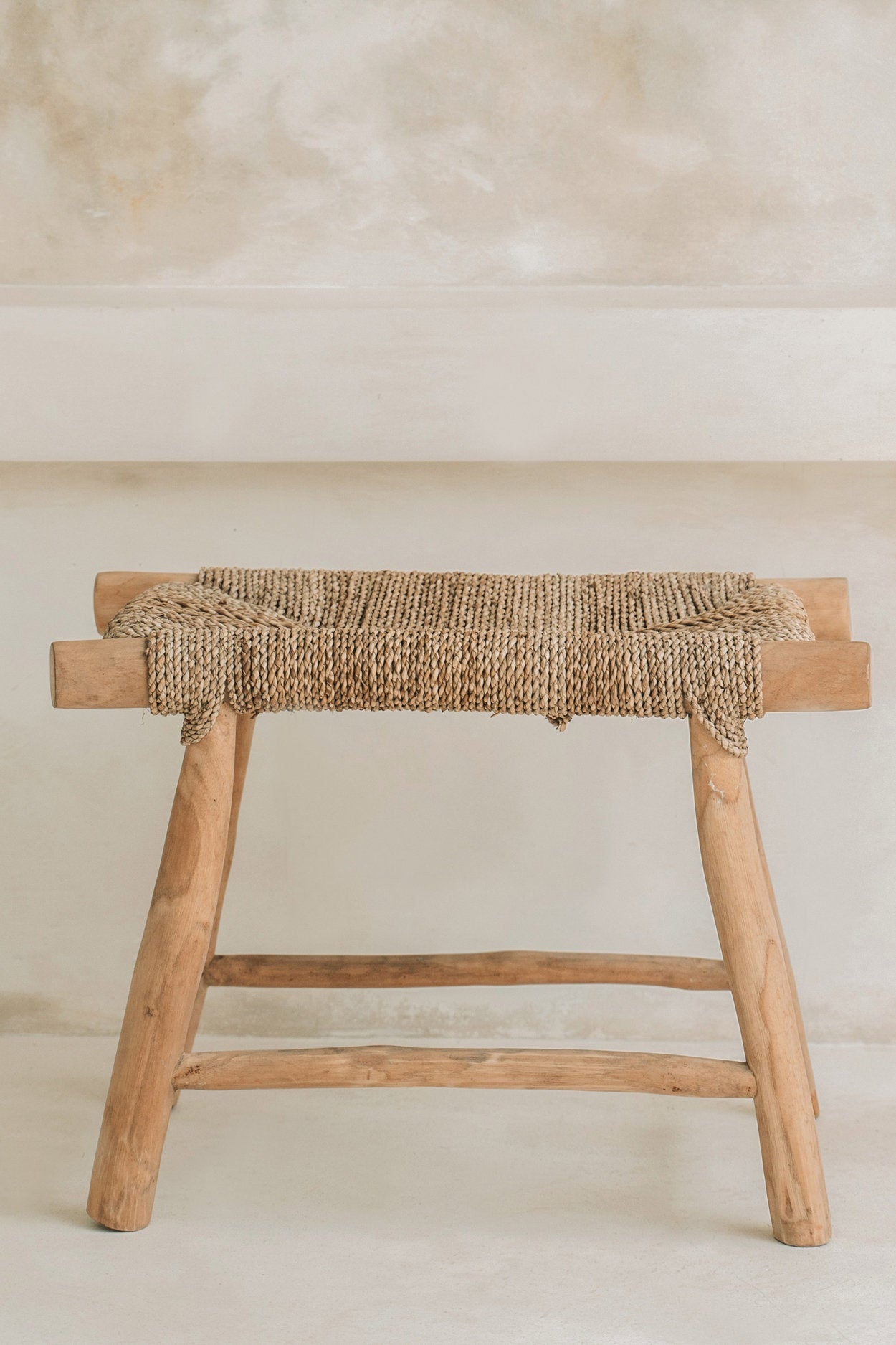 Kruk Porto – teakhout/zeegras, naturel, M 60x40x45 cm