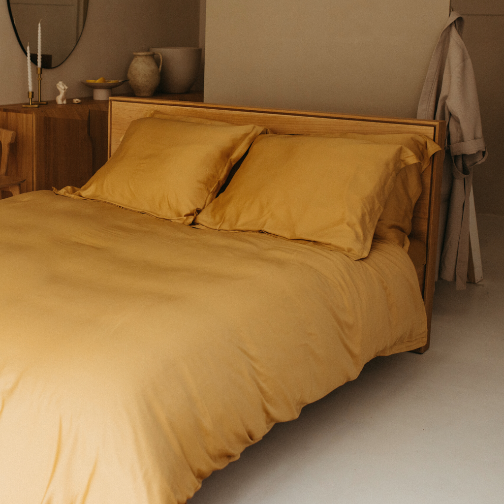 Bamboo fitted sheet ocher yellow