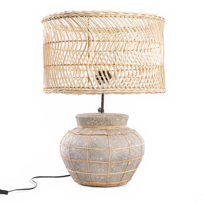 Die Kythira Tischlampe - Naturbeton