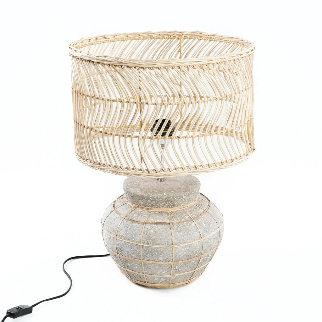 Die Kythira Tischlampe - Naturbeton