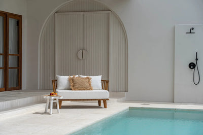 The Organic Side Table - Natural White