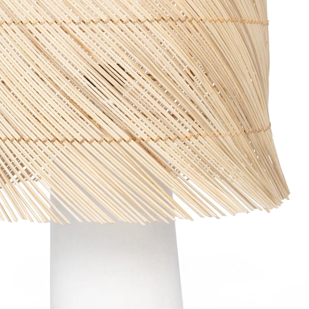 Die Rattan-Tischlampe - Weiß Natur