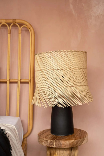 Die Rattan-Tischlampe - Schwarz Natur