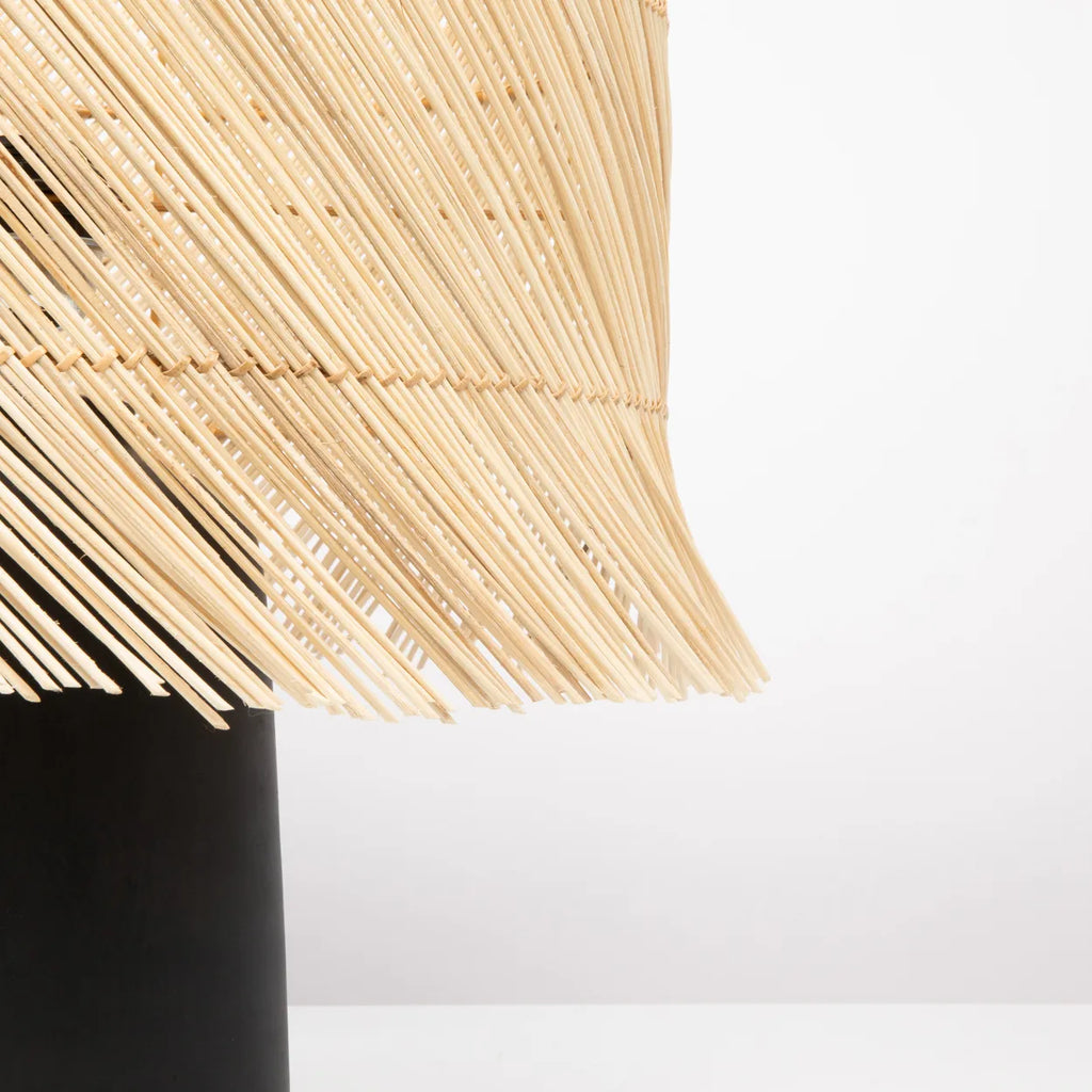Die Rattan-Tischlampe - Schwarz Natur