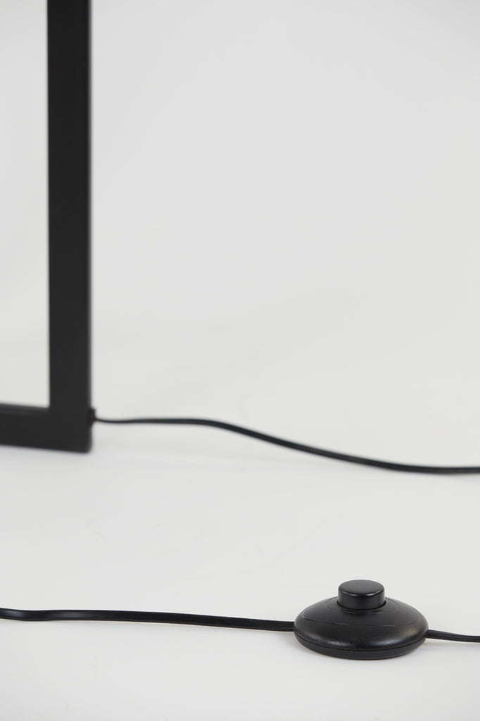 Floor lamp Mace - Matt Black - 30x30x140cm