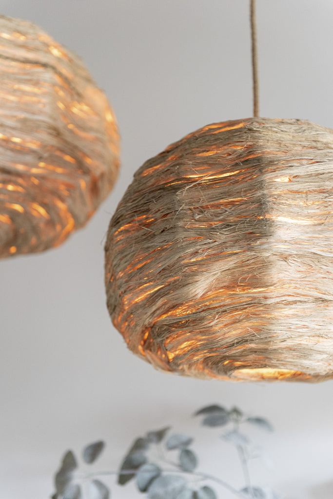 Hanging Lamp Ball Banana Leaf Natural Large