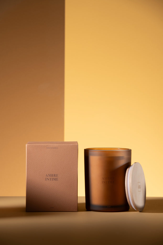 Scented Candle Accords Essentiels Ambre Intime-52H