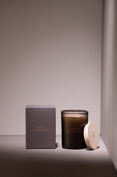 Scented Candle Accords Essentiels Vanilla Gourmande-38H