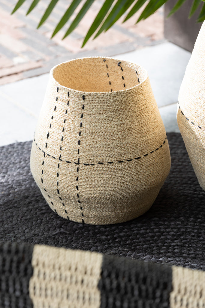 Set Of 2 Basket Dotted Lines Seagrass Natural/Black