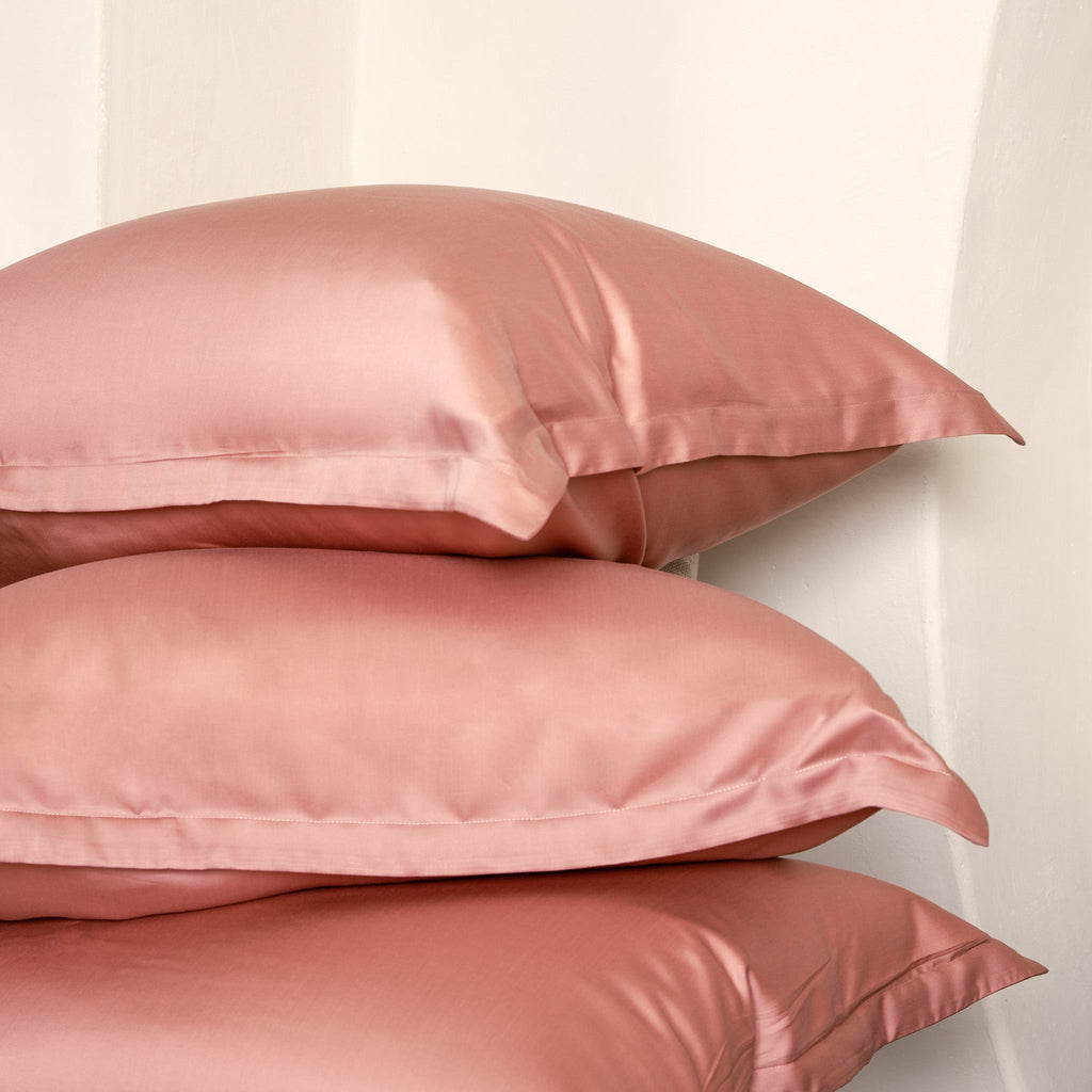 TENCEL™ – Satin-Kissenbezug Terra Pink 